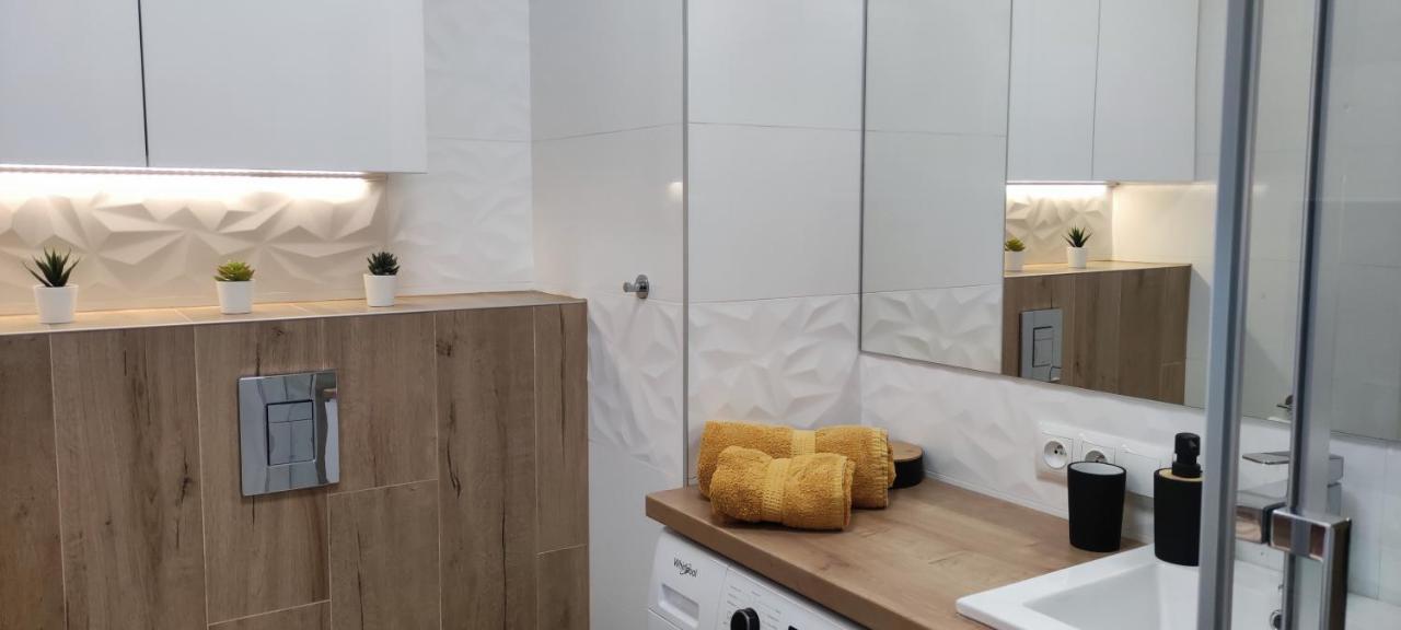 Apartament Przy Fabrycznym Lodž Exteriér fotografie
